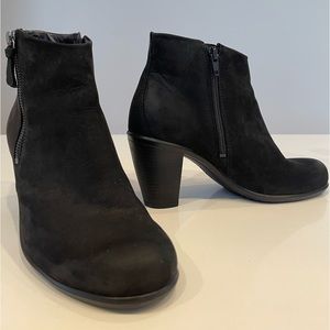 Ecco Shape Ankle Zip Booties Black Suede Size 38